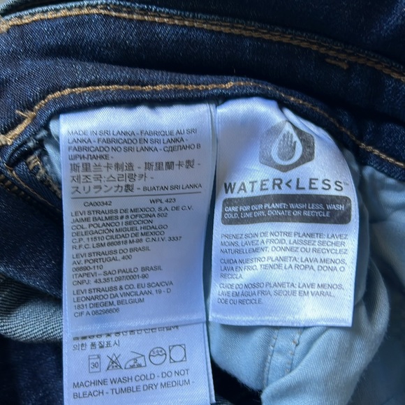 NWT Levi’s skinny overalls - Picture 14 of 14